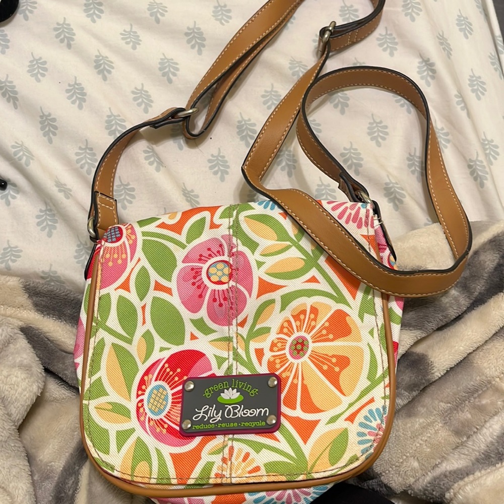 lily bloom crossbody
